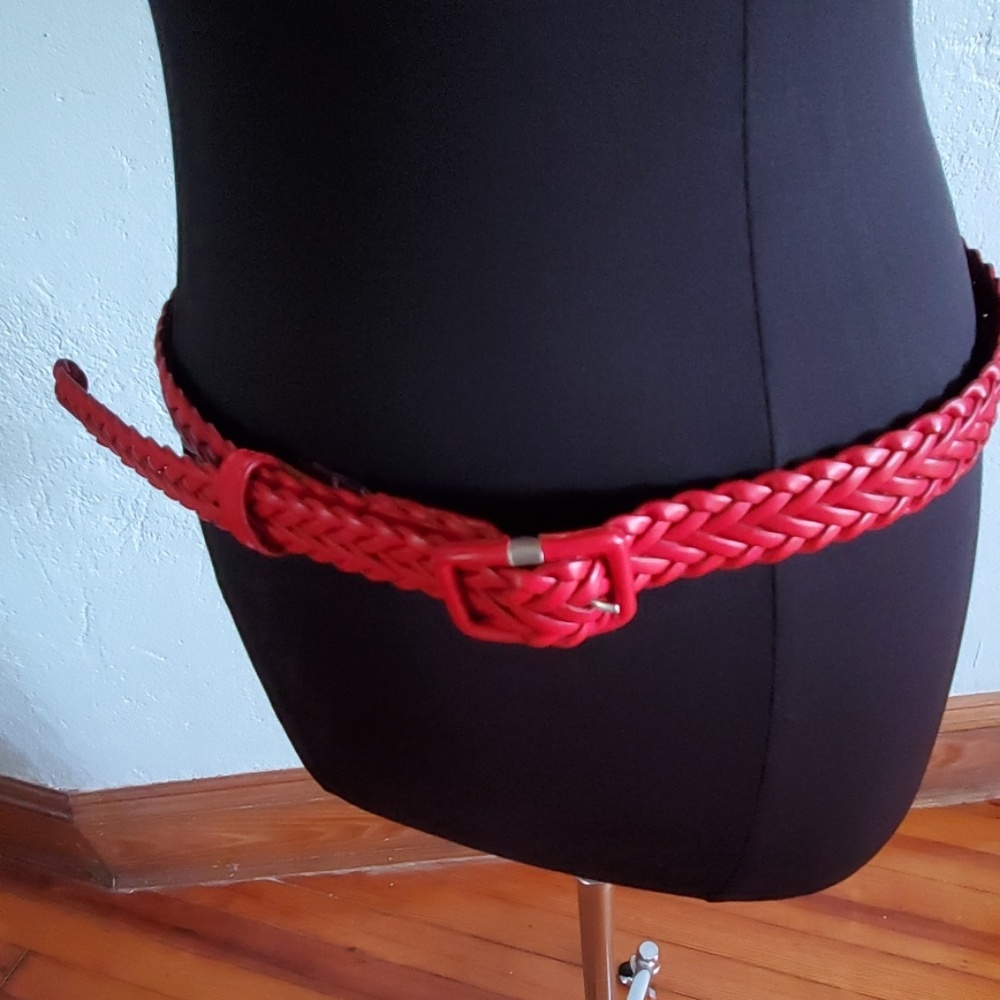 Chinese  laundry belt